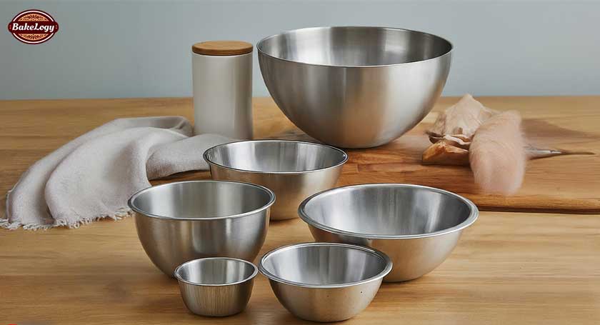 mixing bowls